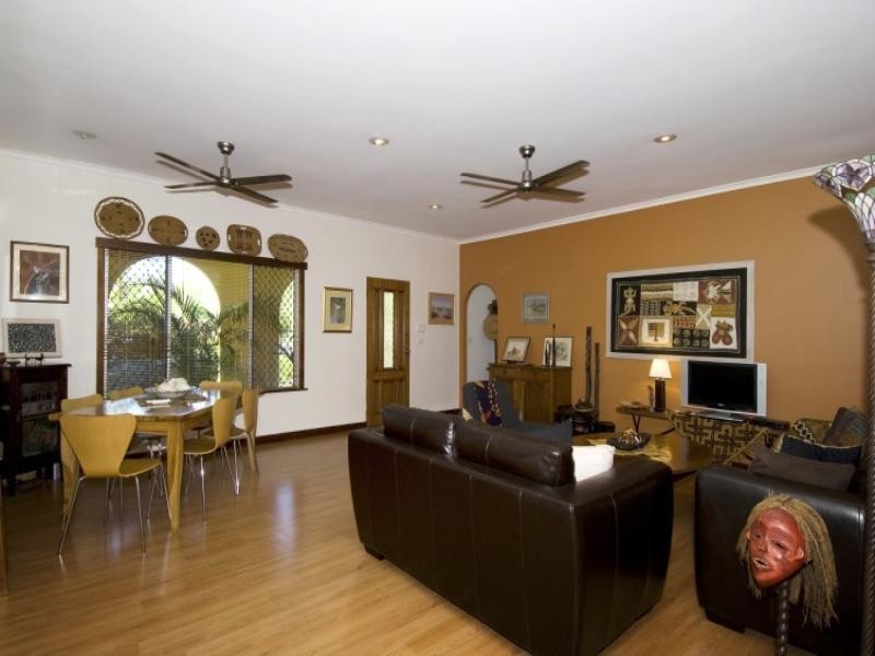 36 Lanyon Terrace, Moil NT 0810