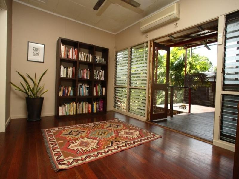 6 Mosec Street, Ludmilla NT 0820