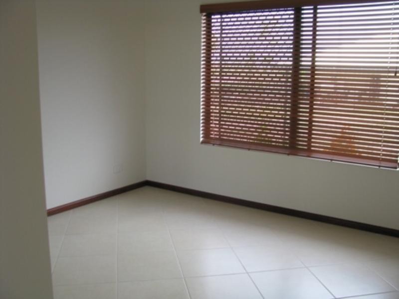 42 Liddy Crescent, Farrar NT 0830