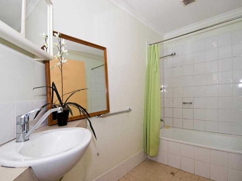 2/5 Mangola Court, Larrakeyah NT 0820