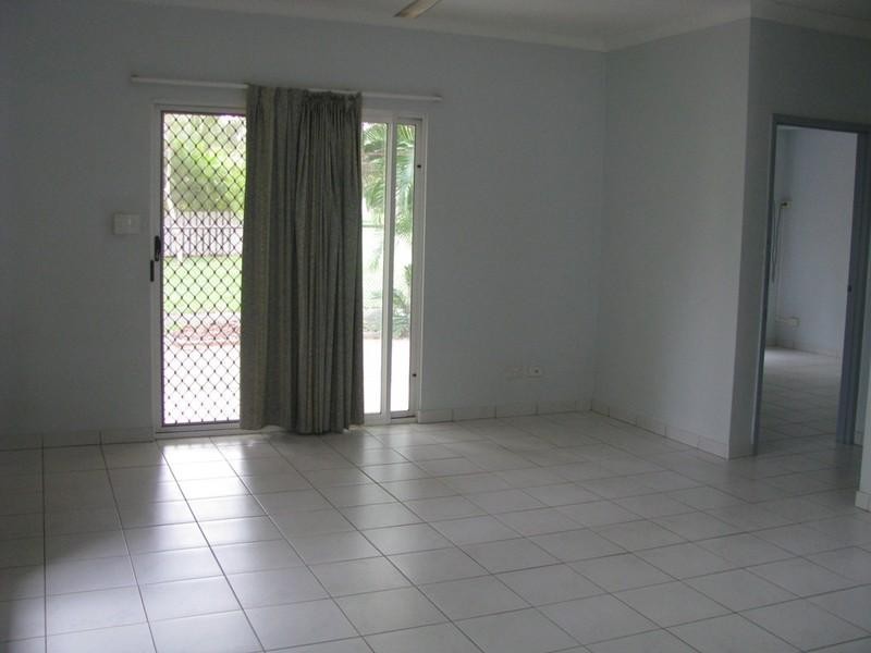 1/9 Hogan Court, Gray NT 0830