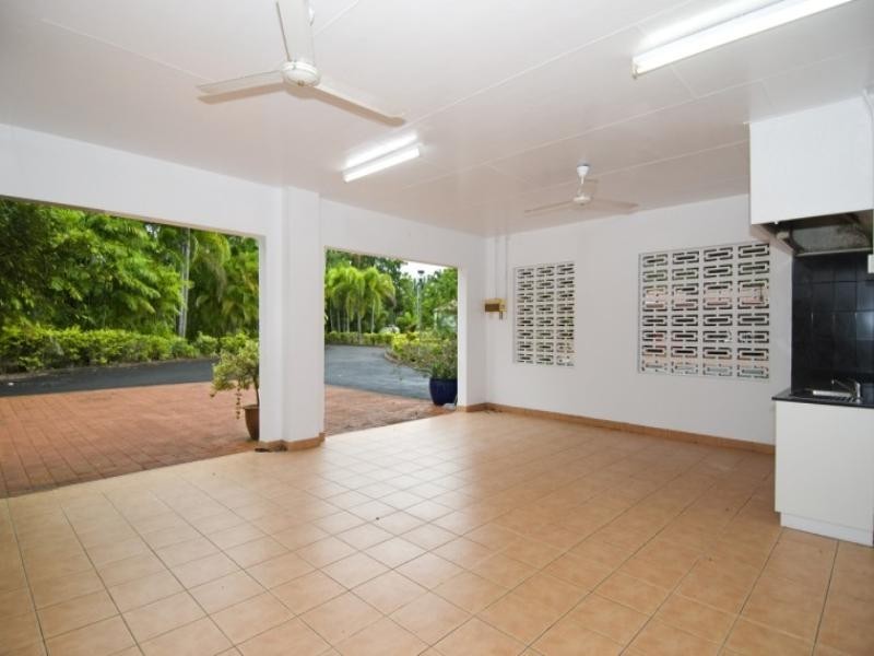 390 Whitewood Road, Howard Springs NT 0835