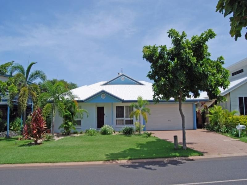 11 Ah Mat Street, Woolner NT 0820