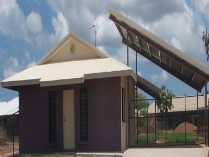 2 Tozer Street, Rosebery NT 0832