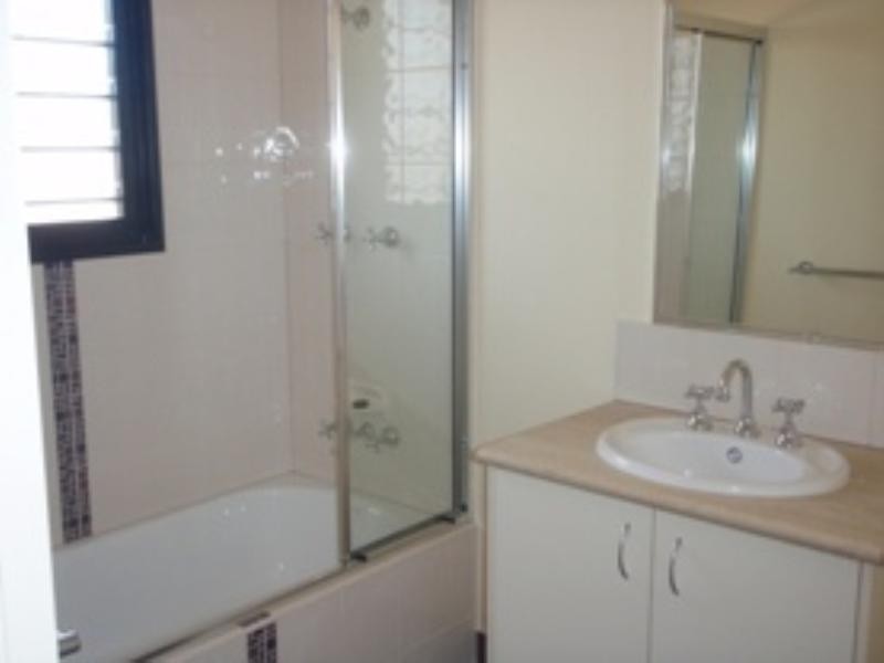 2 Tozer Street ‘NEW LISTING’, Rosebery NT 0832
