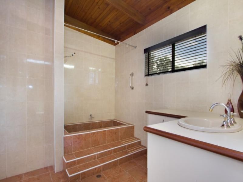 18 Lippia Court, Karama NT 0812