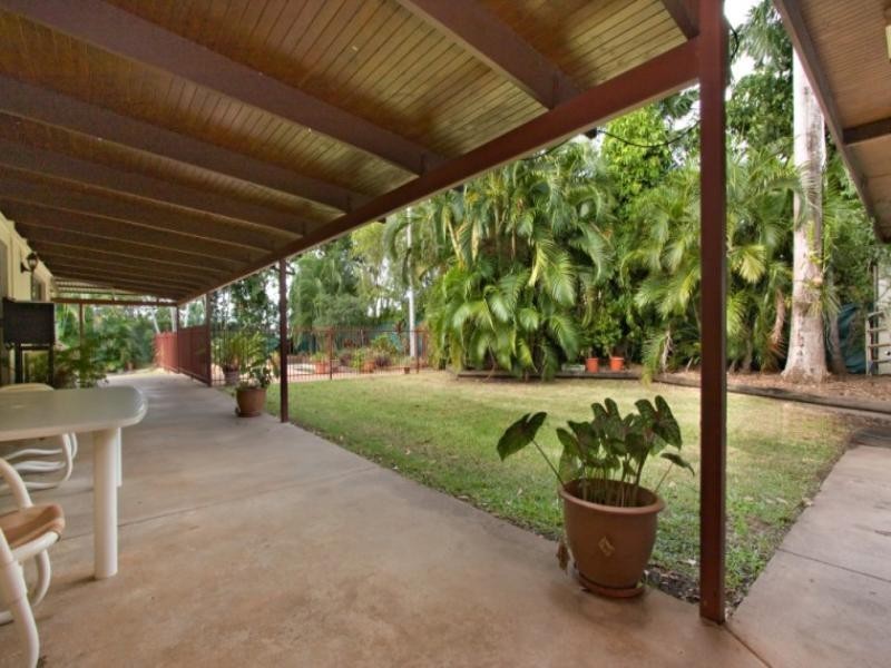 18 Lippia Court, Karama NT 0812