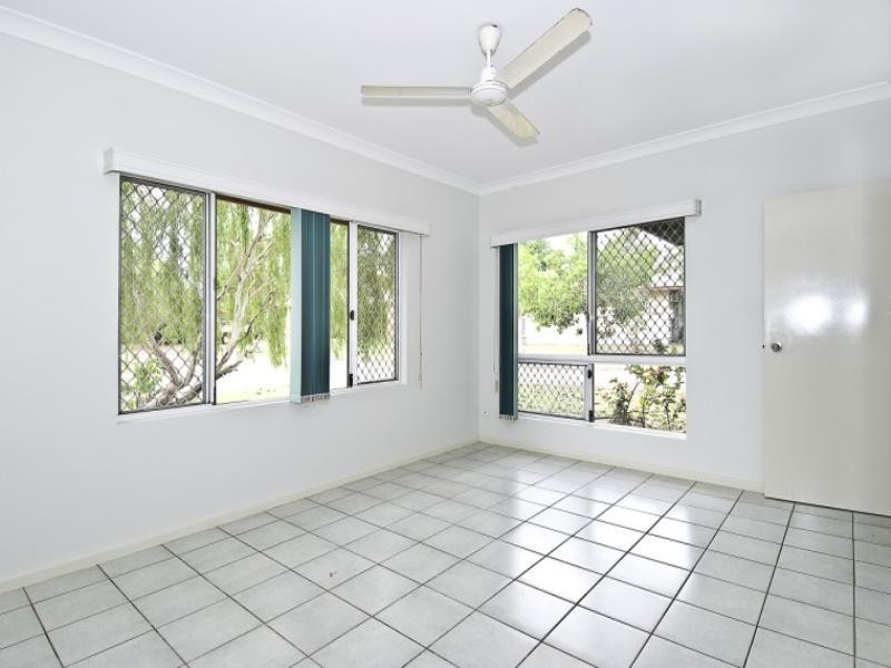 2 Murdoch Gardens, Durack NT 0830