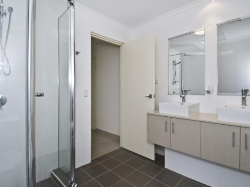 1/96 Wood Street, Darwin NT 0800