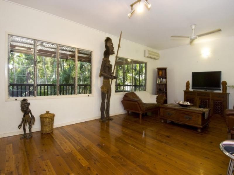 6 Rowe Place, Rapid Creek NT 0810