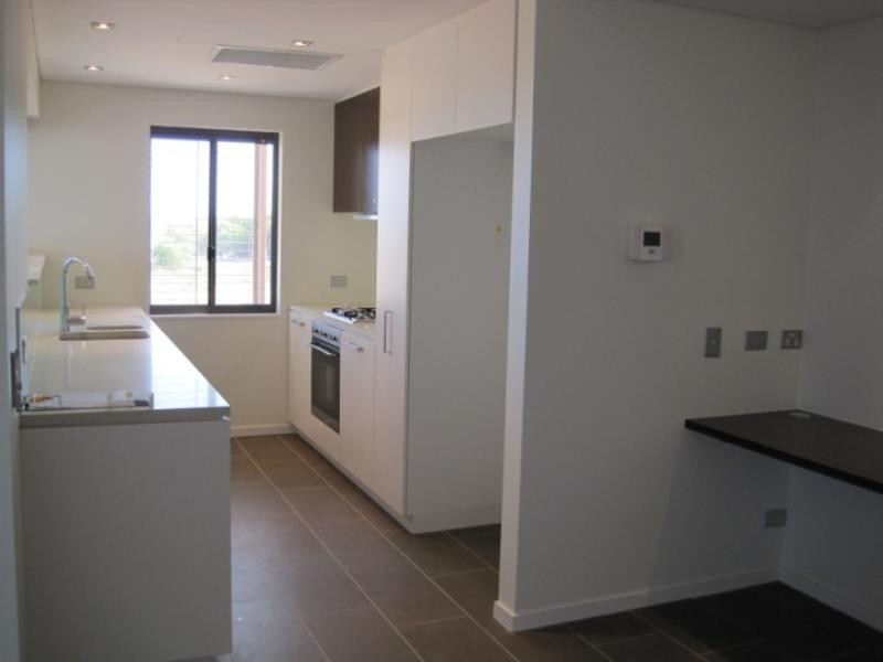 120/19 Kitchener Drive, Darwin NT 0800