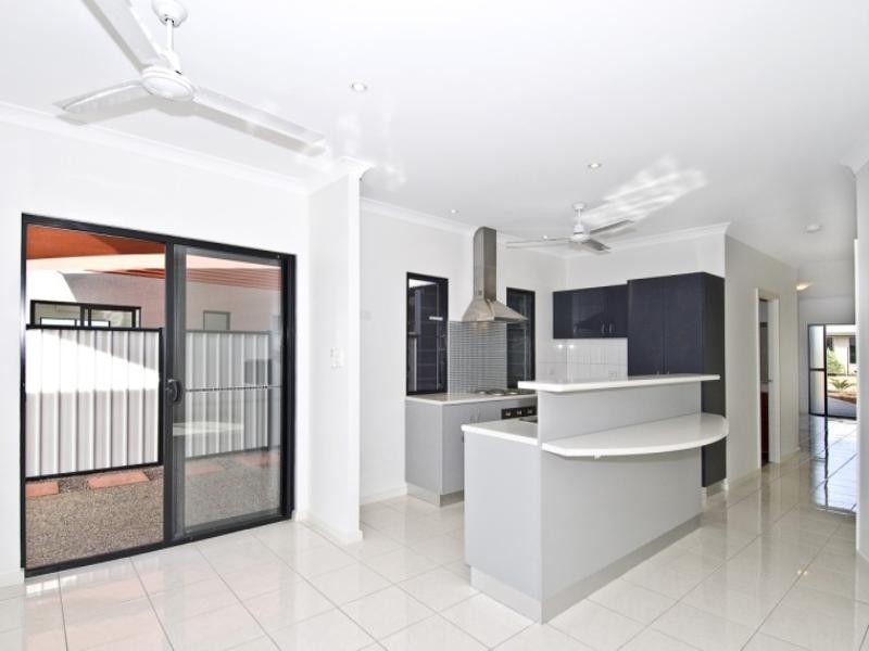 2/20 Duwun Road, Rosebery NT 0832