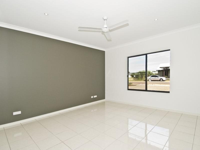 2/20 Duwun Road, Rosebery NT 0832