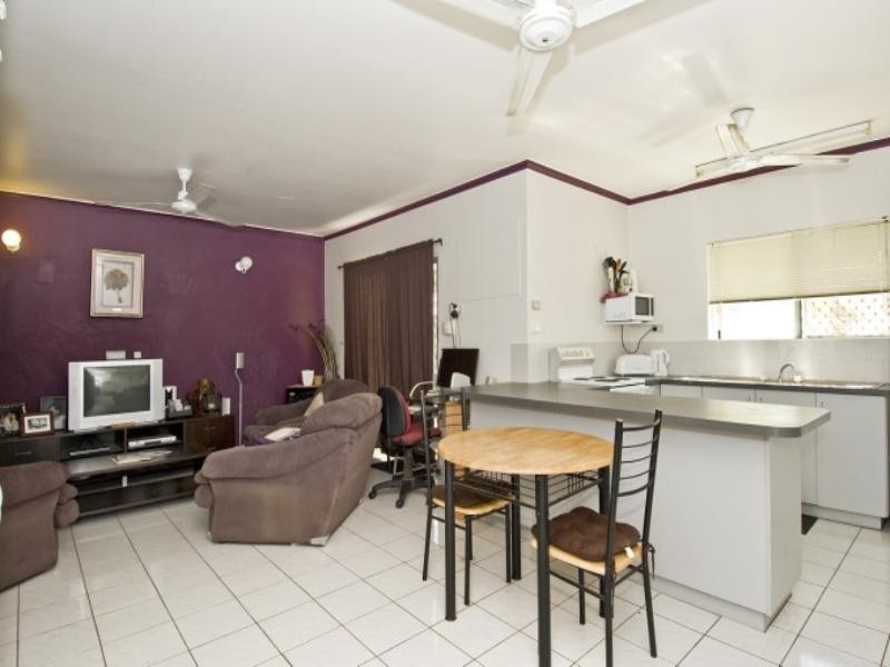 1/15 Undoolya Street, Tiwi NT 0810