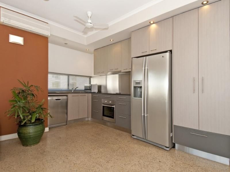 20/30 Cavenagh Street, Darwin NT 0800