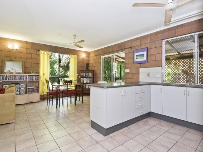 4 Lela Court, Moulden NT 0830