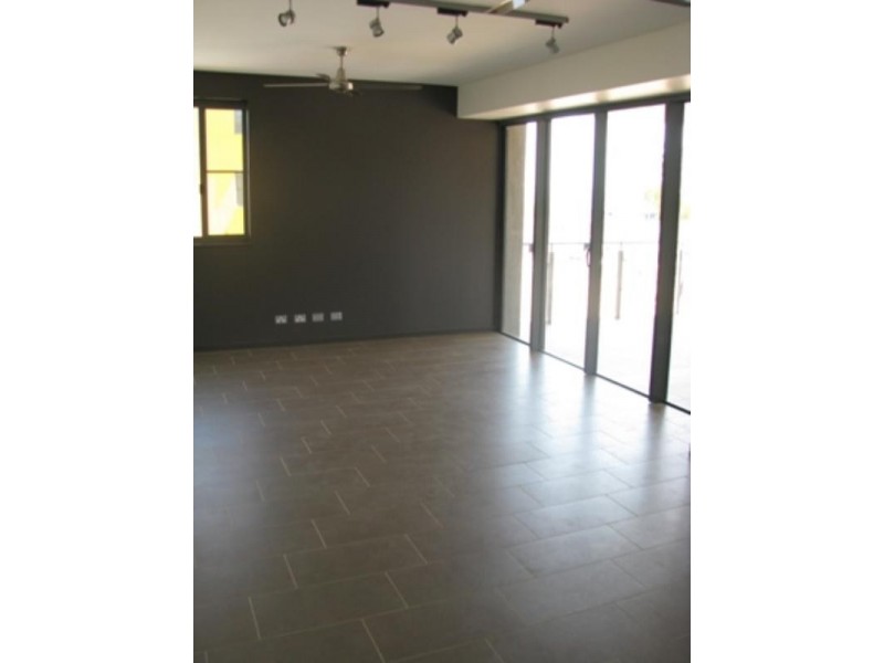 120/19 Kitchener Drive “NEWLISTING”, Darwin NT 0800