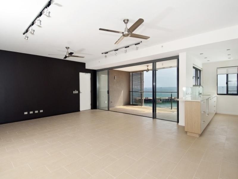 330/19 Kitchener Drive Wharf One, Darwin NT 0800