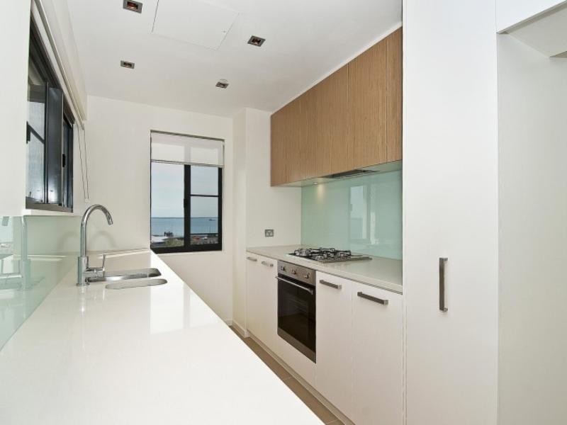 330/19 Kitchener Drive Wharf One, Darwin NT 0800