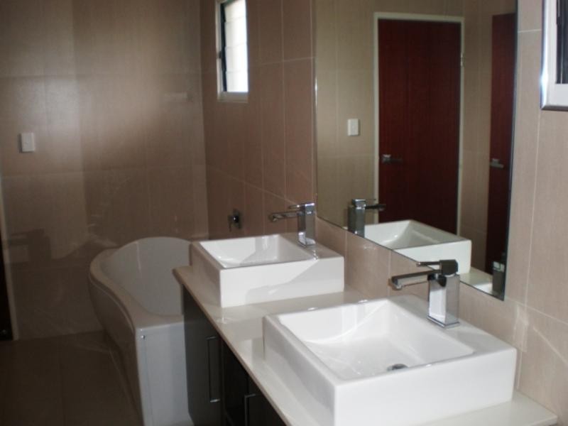 1/10 Coronation Drive “NEW LISTING”, Stuart Park NT 0820