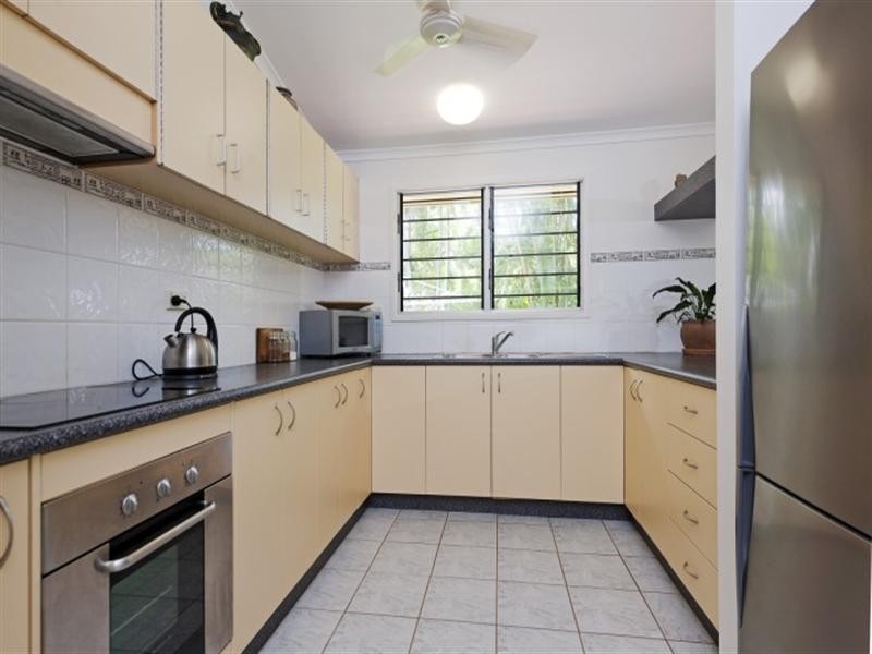 4 Howley Crescent, Anula NT 0812
