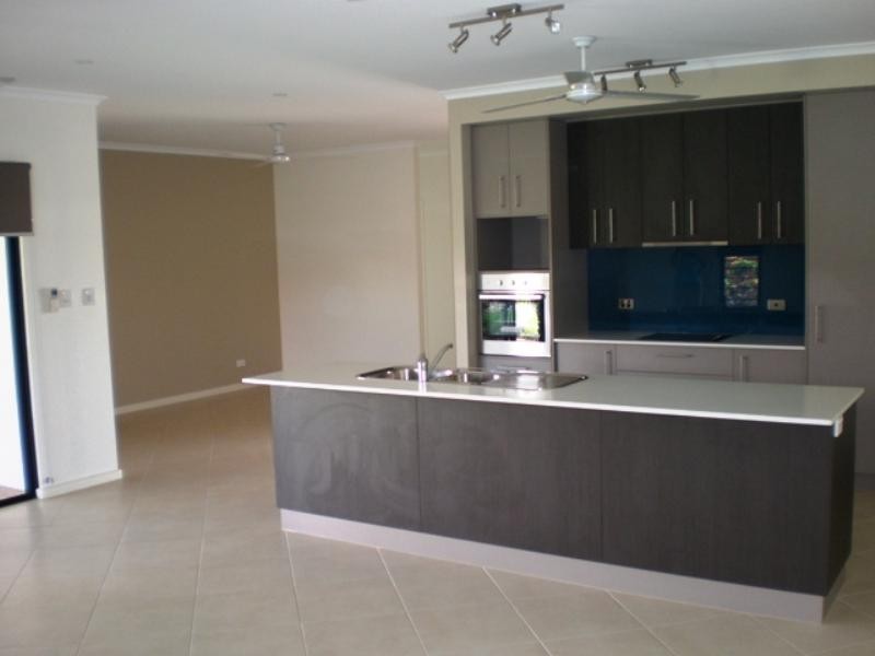 2/14 Huddleston Street, Farrar NT 0830