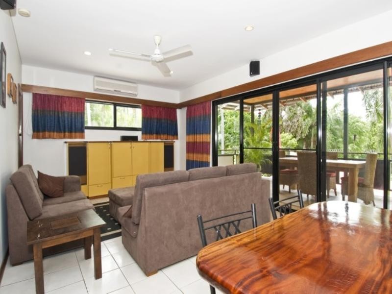 Nightcliff NT 0810