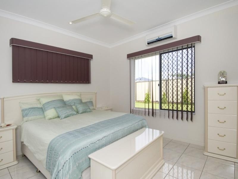 16 Bowrey Crescent, Farrar NT 0830