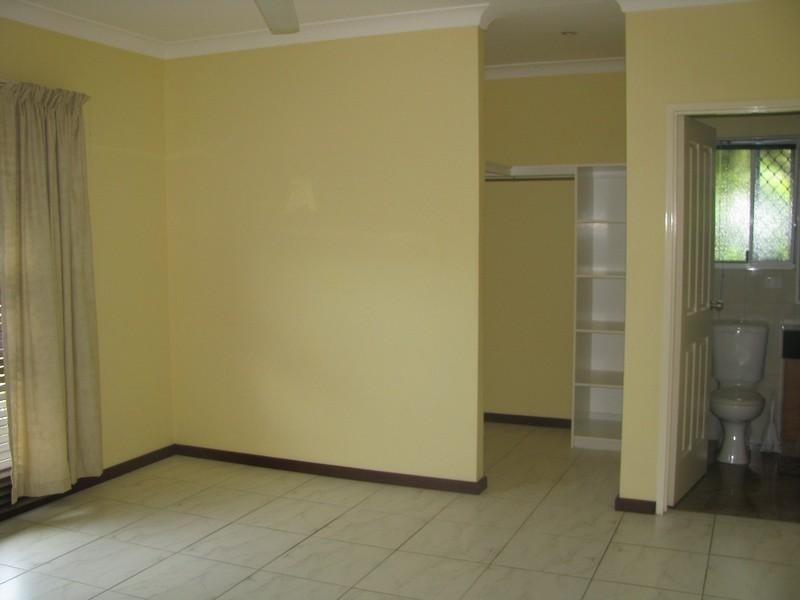 4 Sariago Court, Woolner NT 0820