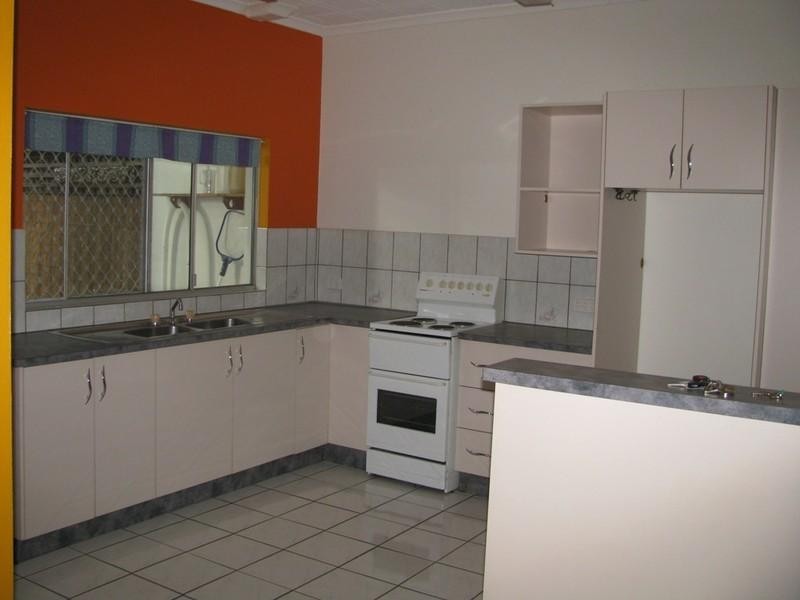 2/13 Cheong Crescent, Millner NT 0810