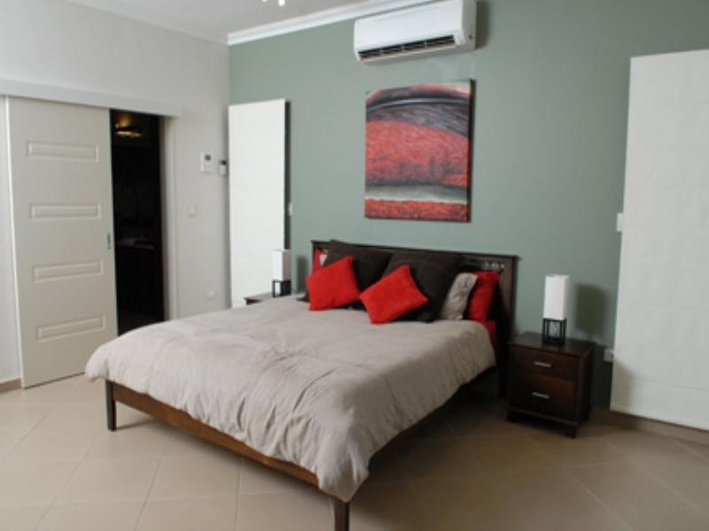 Rosebery NT 0832