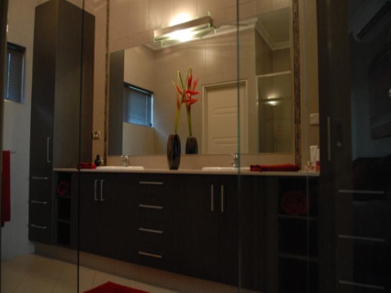 Rosebery NT 0832