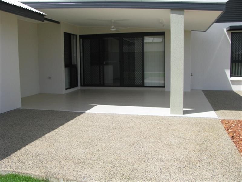 8 Gummunggwa Street, Lyons NT 0810