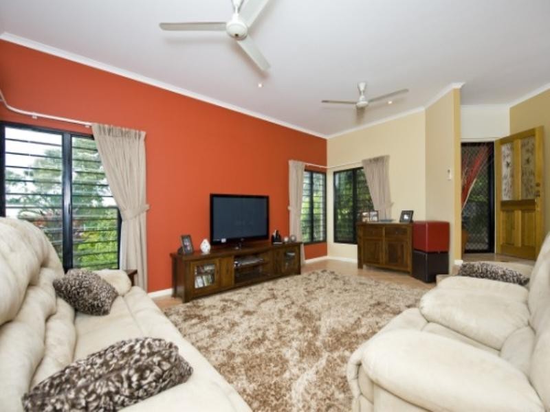75 Flametree Court, Rosebery NT 0832