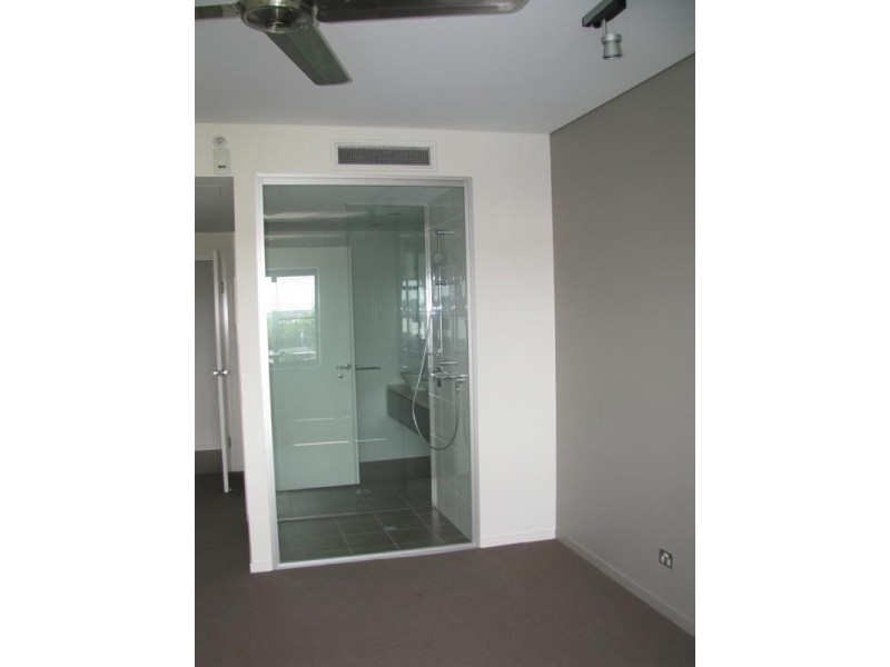 351/19 Kitchener Drive, Darwin NT 0800