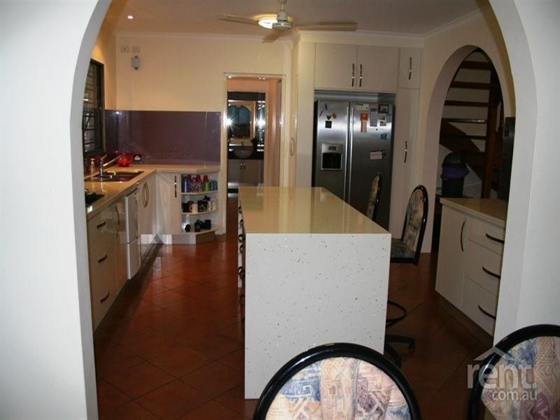 11 Pinehurst Circuit, Marrara NT 0812