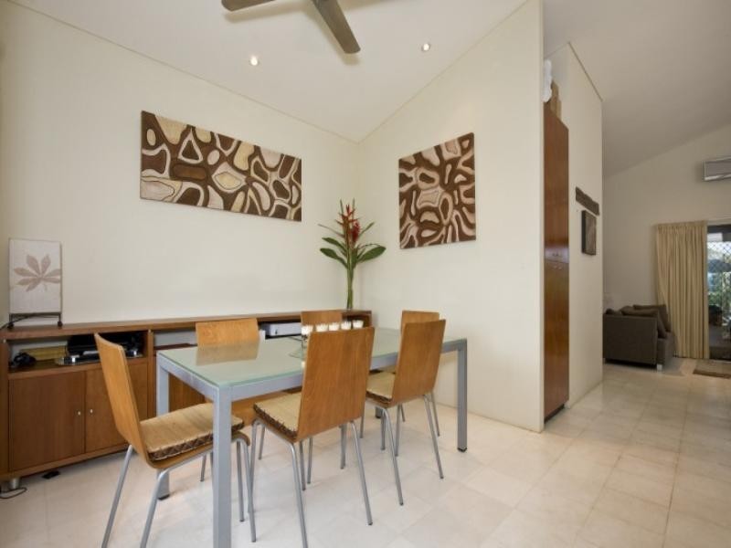 4/6 St John Court, The Gardens NT 0820