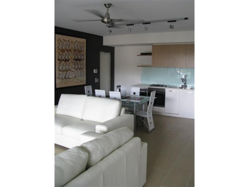 126/19 Kitchener Drive, Darwin NT 0800