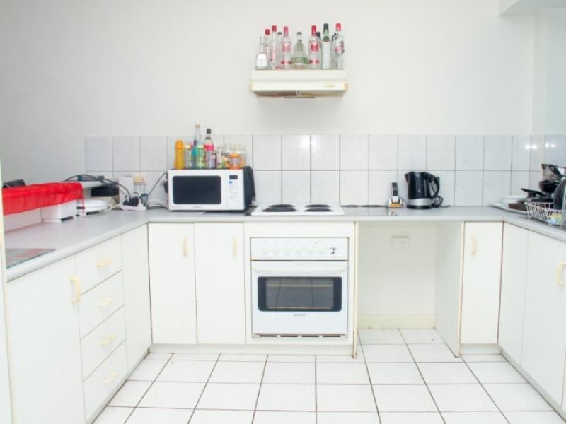 13/14 Mannikan Court, Bakewell NT 0832