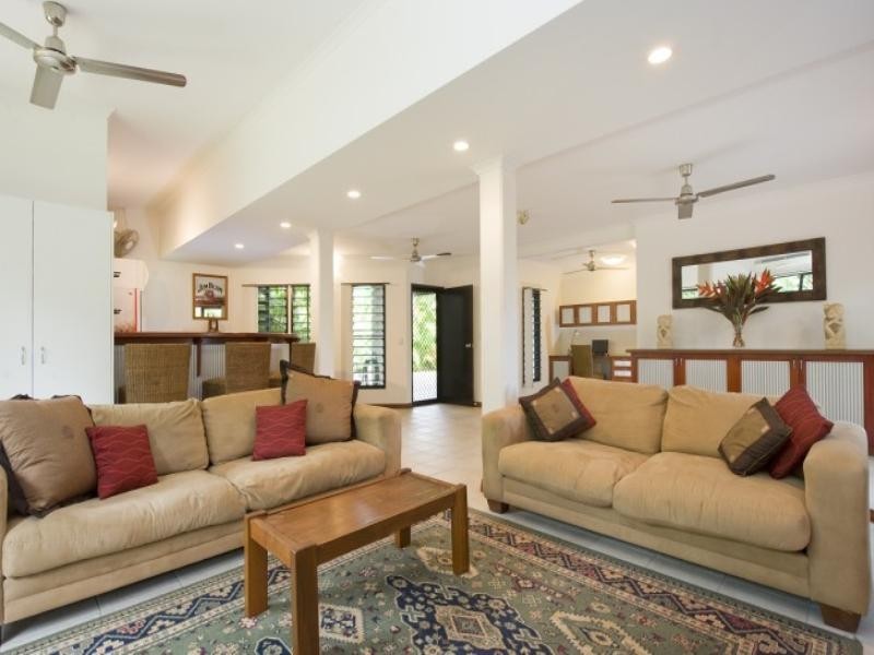14 Whitby Court, Karama NT 0812