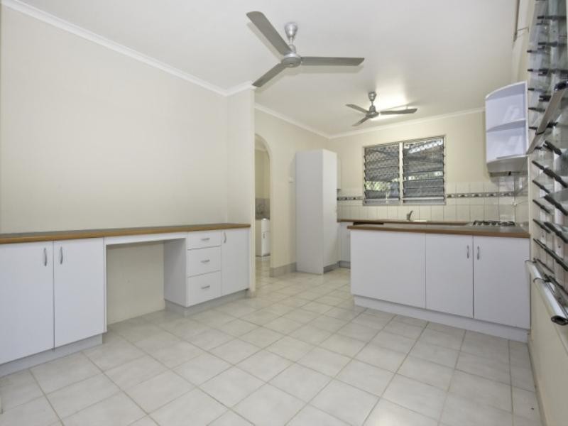 8 Leviathan Court, Anula NT 0812