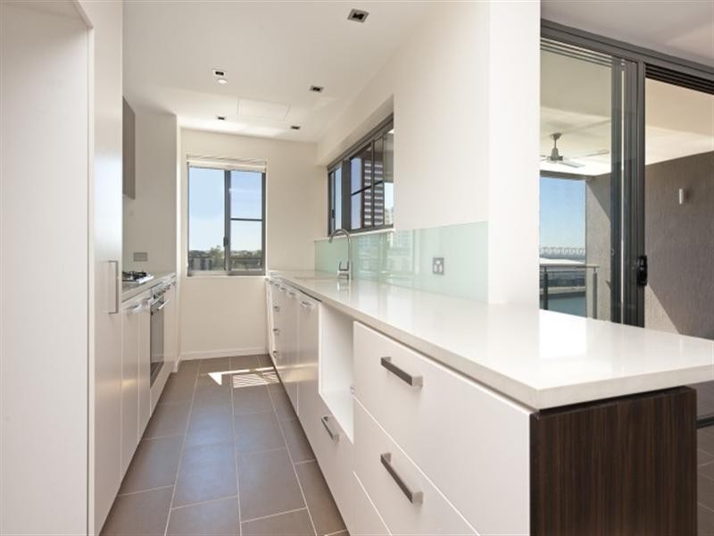 324/19B Kitchener Drive, Darwin NT 0800