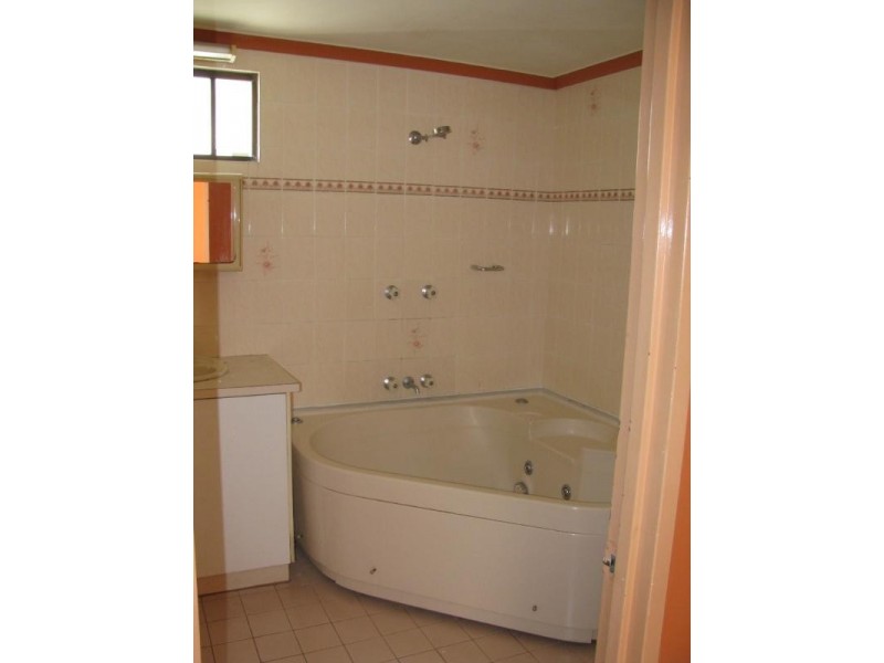 4/12 Houston Street, Larrakeyah NT 0820