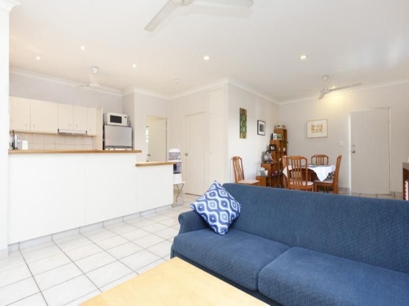 2/35 Sovereign Circuit, Coconut Grove NT 0810