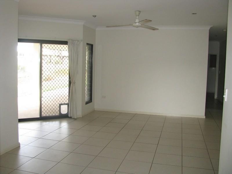 4 Darla Place, Rosebery NT 0832