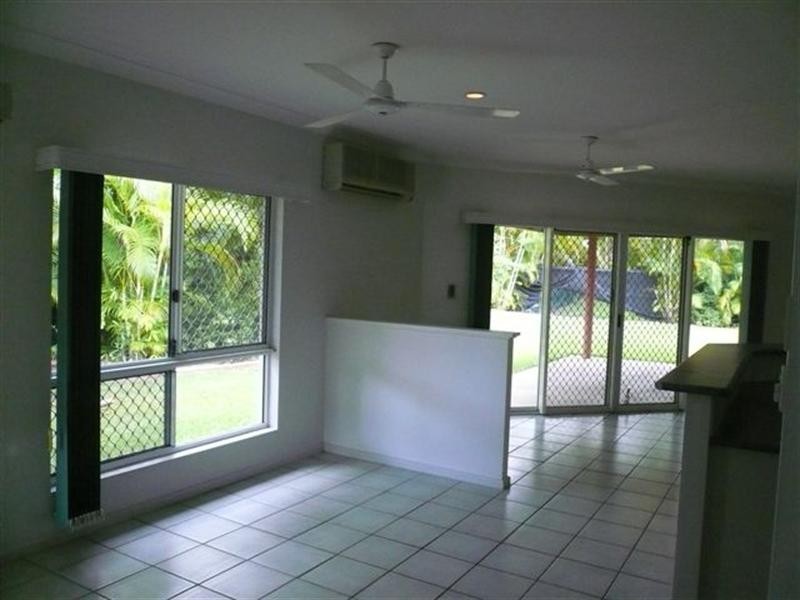 12 Deakin Place, Durack NT 0830