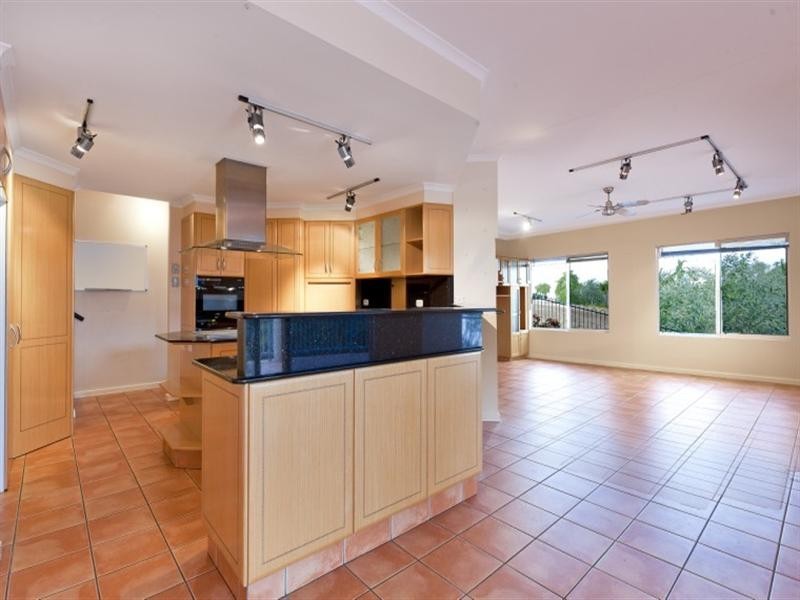 8 Gunbar Street, Bayview NT 0820