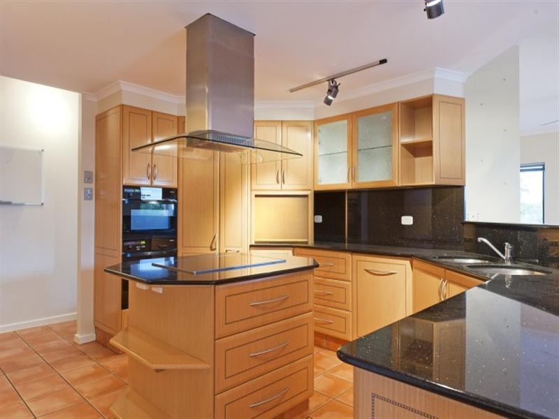 8 Gunbar Street, Bayview NT 0820