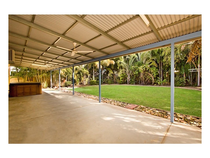 34 Hutchison Terrace, Bakewell NT 0832