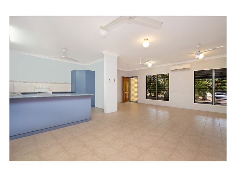 34 Hutchison Terrace, Bakewell NT 0832